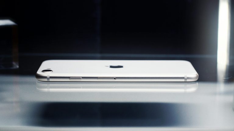 Apple iPhone 17: Redesigned Chassis with Apple Intelligence Upgrades