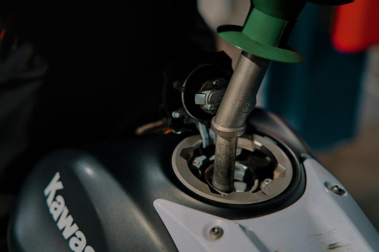 Hydrogen Fuel Cells: The Next Frontier in Zero-Emission Vehicles